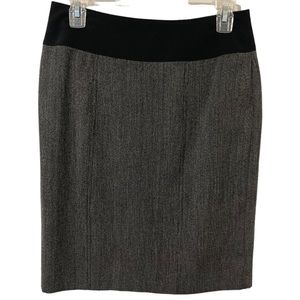 Worthington Black/White Lined Pencil Skirt Size 6 New Without Tags
